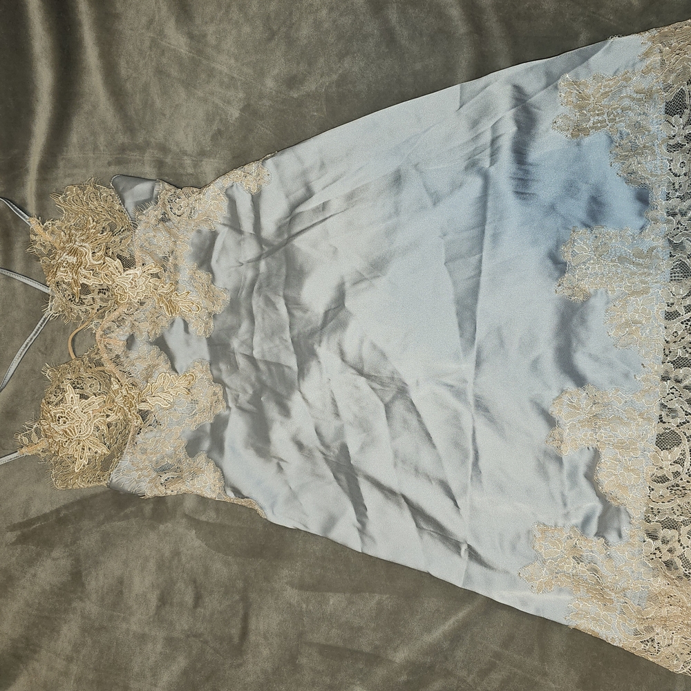 Elegant Lace Trim Silk Lingerie NWOT